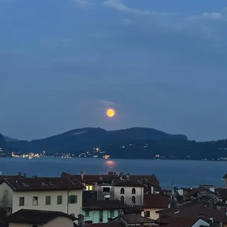Serenella 2 Apartment Verbania