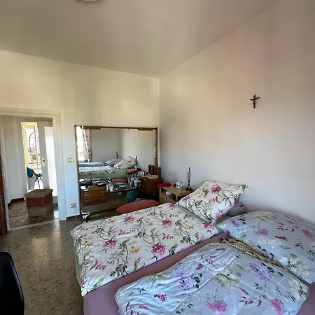 Serenella 2 Apartment